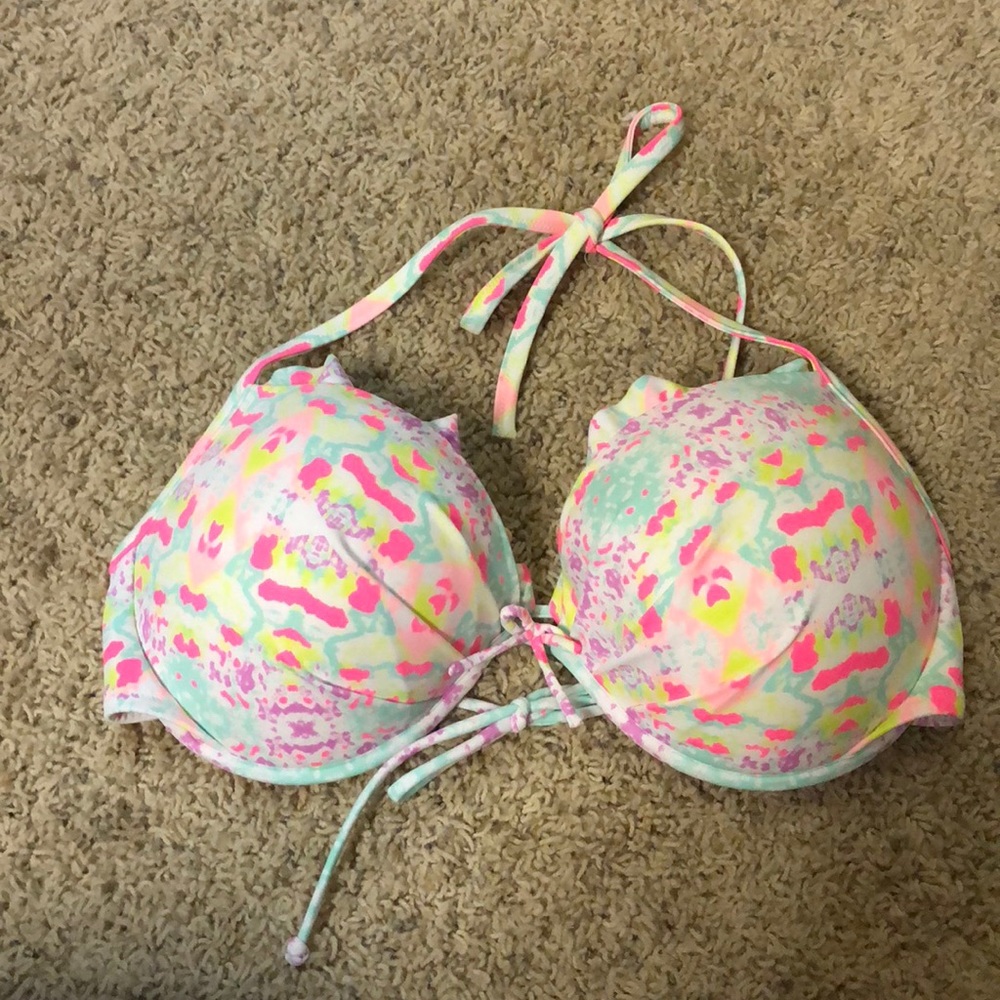 Victoria’s Secret Bathing Suit Top